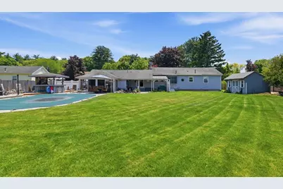 69 Parkview Dr, Agawam, MA 01030 - Photo 5