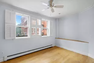 54 Myrtle St, Boston, MA 02114 - Photo 7