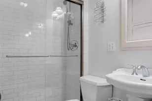 54 Myrtle St, Boston, MA 02114 - Photo 11