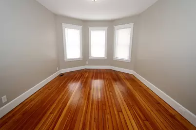 18 Howes Street, Boston, MA 02125 - Photo 3