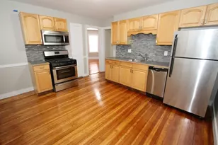 18 Howes St, Boston, MA 02125 - Photo 15