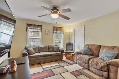 77 Mack Rd, Fitchburg, MA 01420 - Photo 17