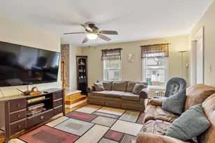 77 Mack Rd, Fitchburg, MA 01420 - Photo 15