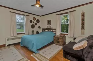 123 Holyoke St, Easthampton, MA 01027 - Photo 17