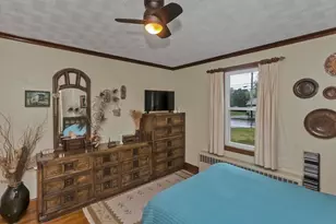 123 Holyoke St, Easthampton, MA 01027 - Photo 19