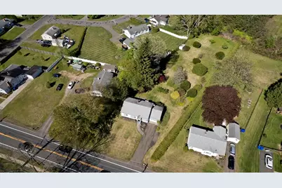 123 Holyoke St, Easthampton, MA 01027 - Photo 37