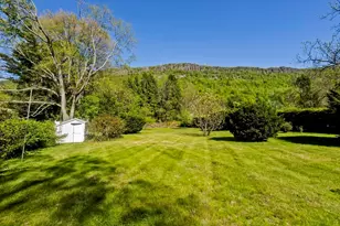 123 Holyoke St, Easthampton, MA 01027 - Photo 31