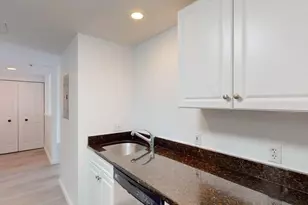 8 Museum Way, Cambridge, MA 02141 - Photo 11