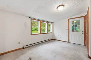 8 Shutesbury Rd, Pelham, MA 01002 - Photo 17