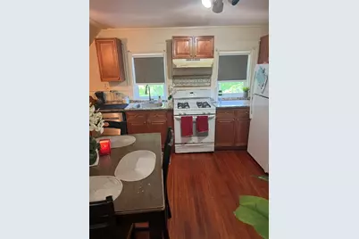 66 Holman St, Attleboro, MA 02703 - Photo 13