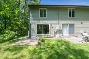 10 Walnut St, Montague, MA 01376 - Photo 29