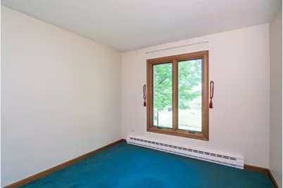 10 Walnut St #10, Montague, MA 01376 - Photo 19