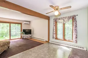 10 Walnut St, Montague, MA 01376 - Photo 13