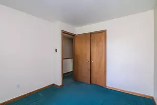 10 Walnut St, Montague, MA 01376 - Photo 21