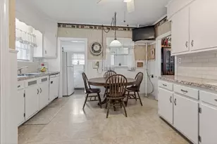 91 Marshall St, Winthrop, MA 02152 - Photo 5