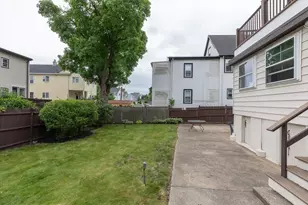 91 Marshall St, Winthrop, MA 02152 - Photo 9