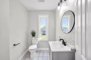 24 Maple Ave, Ware, MA 01082 - Photo 11