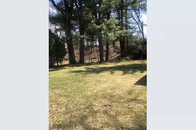 61 Maple Ave, East Bridgewater, MA 02333 - Photo 3