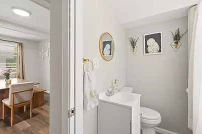 80 Brickett St, Springfield, MA 01119 - Photo 9