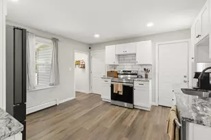 80 Brickett St, Springfield, MA 01119 - Photo 11
