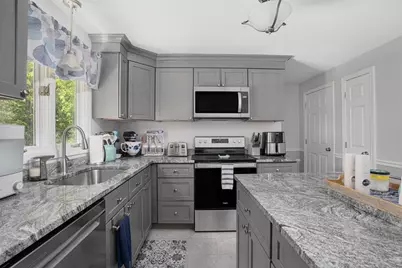 23 Potter Ave #3, Plainville, MA 02762 - Photo 5
