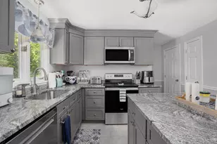 23 Potter Ave, Plainville, MA 02762 - Photo 5