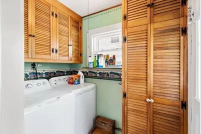 17 Ames St, Beverly, MA 01915 - Photo 23