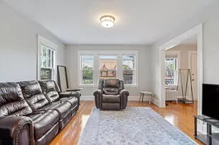 1045 Adams St, Boston, MA 02124 - Photo 11