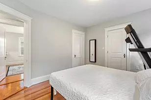 1045 Adams St, Boston, MA 02124 - Photo 17