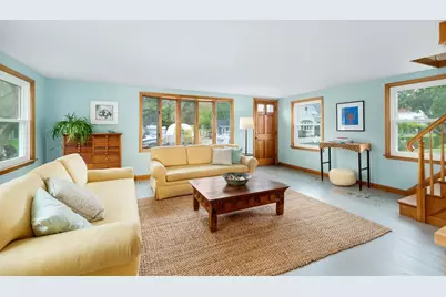 8 Blake Ct, Gloucester, MA 01930 - Photo 7