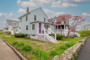8 Blake Ct, Gloucester, MA 01930 - Photo 3