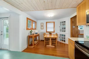 8 Blake Ct, Gloucester, MA 01930 - Photo 13