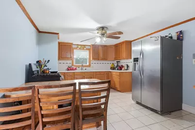 120-124 Sheridan St #1, Lynn, MA 01902 - Photo 3