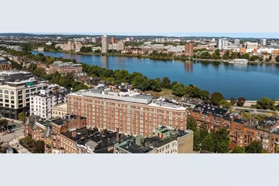 466 Commonwealth Ave #305, Boston, MA 02215 - Photo 13
