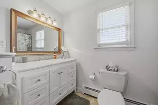 308 Asbury St, Hamilton, MA 01982 - Photo 17