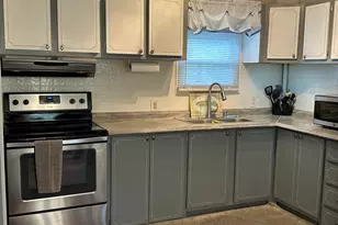 6 Forestdale Dr, Halifax, MA 02338 - Photo 5