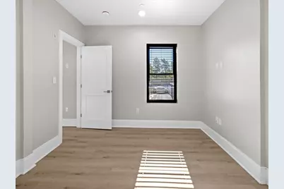 87-89 Malden #102, Everett, MA 02149 - Photo 9
