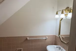 76 Maple St, Springfield, MA 01105 - Photo 7