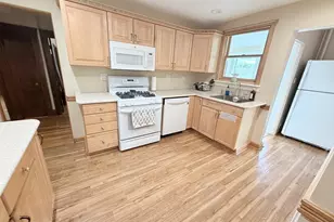 48 Trapelo, Boston, MA 02135 - Photo 3