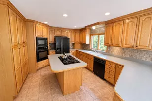 37 Harris St, Granby, MA 01033 - Photo 17