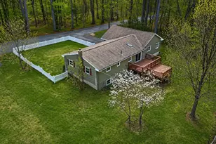 37 Harris St, Granby, MA 01033 - Photo 5