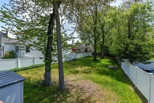130 Gainsville Rd, Dedham, MA 02026 - Photo 31