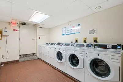 38-40 Saint Botolph St #5, Boston, MA 02116 - Photo 11