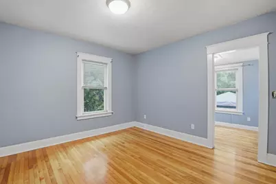 8 Carver Street, Worcester, MA 01604 - Photo 15