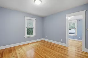 8 Carver St, Worcester, MA 01604 - Photo 15