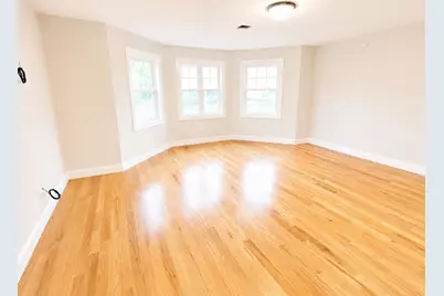 36 Van Buren St #1, Taunton, MA 02780 - Photo 5