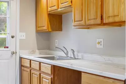 4 Bunker Hill Rd, Leicester, MA 01524 - Photo 19