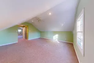 17 Gorham Rd, Medford, MA 02155 - Photo 29