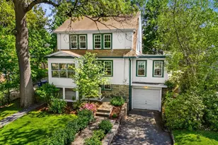 34 Avalon Rd, Milton, MA 02186 - Photo 3
