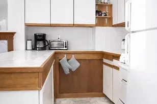 11 Aberdeen, Boston, MA 02215 - Photo 3